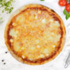 Cheesy pizza